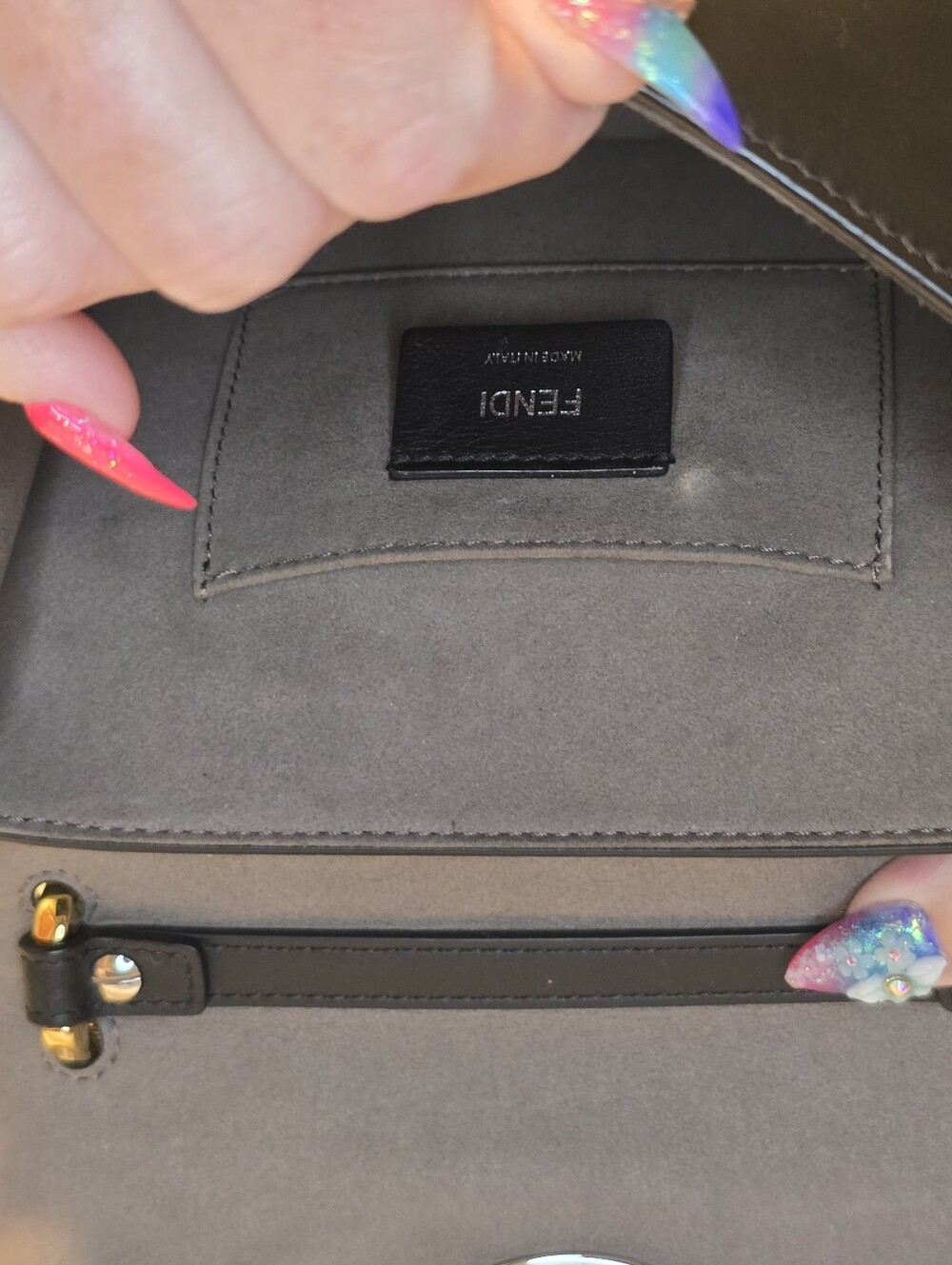 ❌ sold❌ Fendi Kahn Black Leather Silver and Gold Hardware Euc - Picture 10 of 12